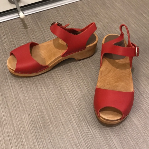 MIA Shoes - MIA swedish wooden clogs 39